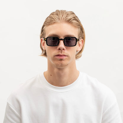 Óculos de Sol Exclusivo Milan