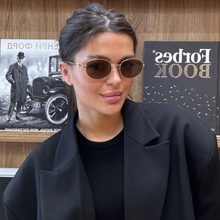 Carregar imagem no visualizador da galeria, Óculos de Sol Celine Triomphe Sorel
