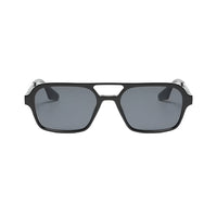 Preto com Lentes Pretas