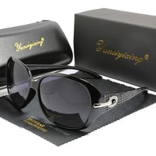 Carregar imagem no visualizador da galeria, Óculos de Sol Feminino Vintage
